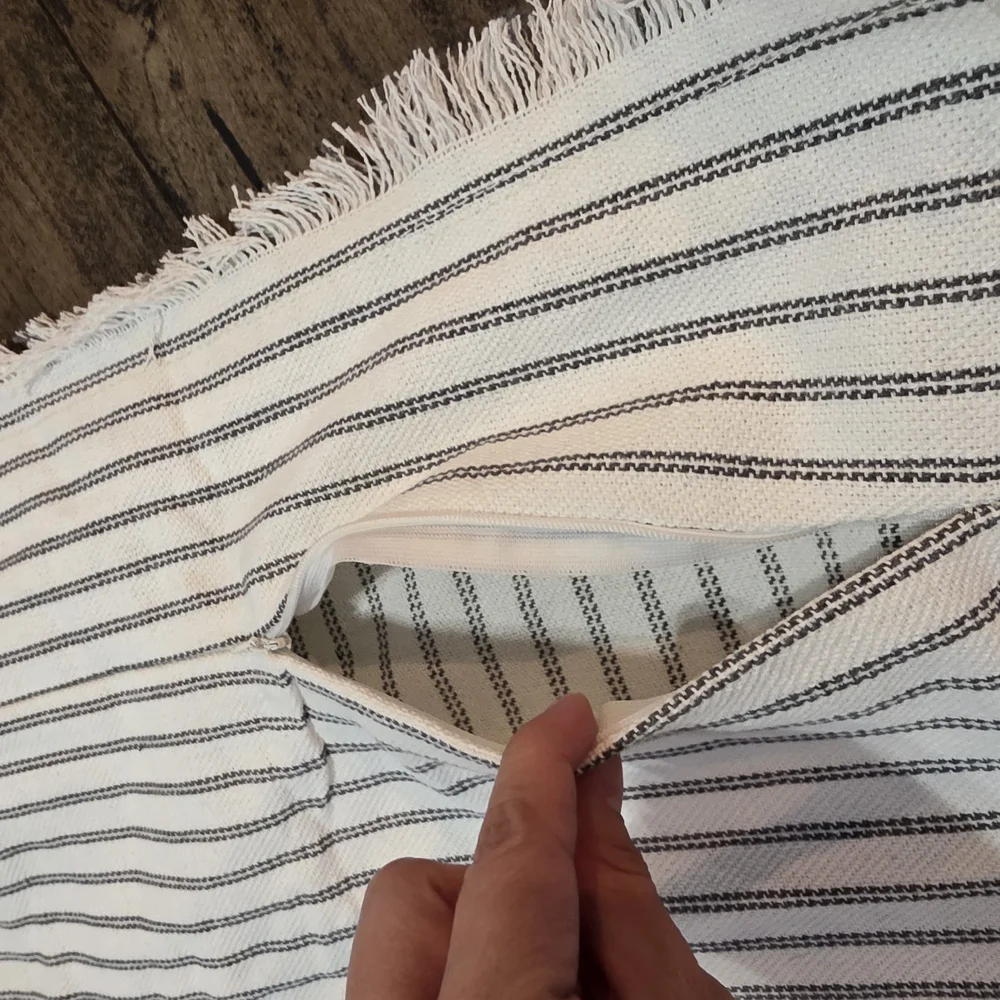 * Pillow Covers 18x18, Striped Covers with Fringe Chic, Decor, Farm,‎ Bojo Style